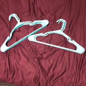 🩷 Aqua Plastic Hangers (9)